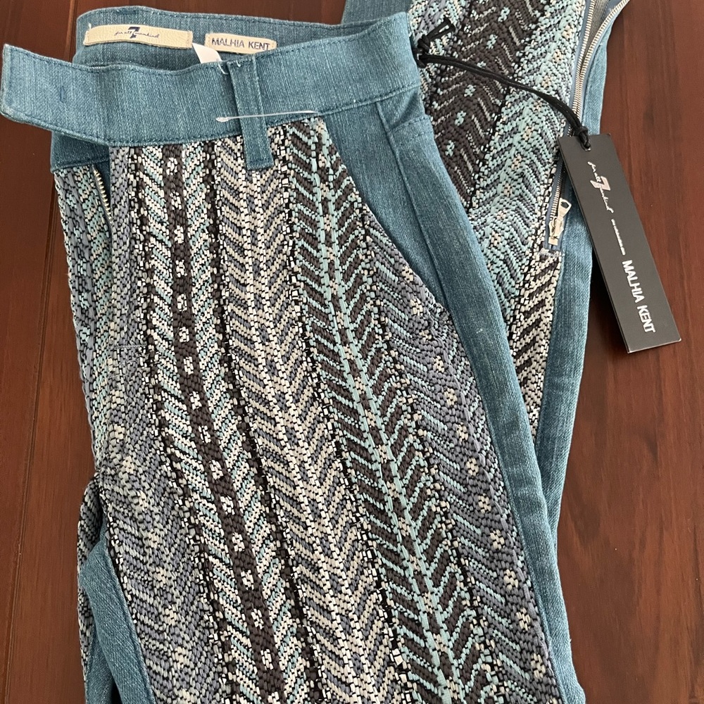NEW Limited Edition 7 for all Mankind jeans. Never worn.